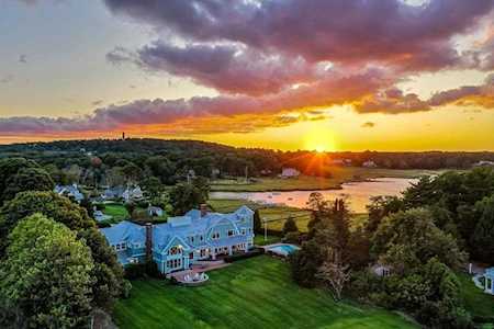 156 Marshall St Duxbury, MA 02332