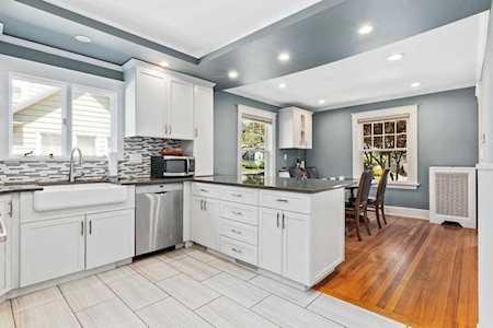 10 Clifton Avenue Beverly, MA 01915