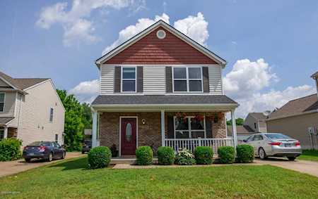 5906 Bannon Crossings Dr Louisville, KY 40228