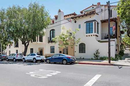 929 Laguna St #E Santa Barbara, CA 93101