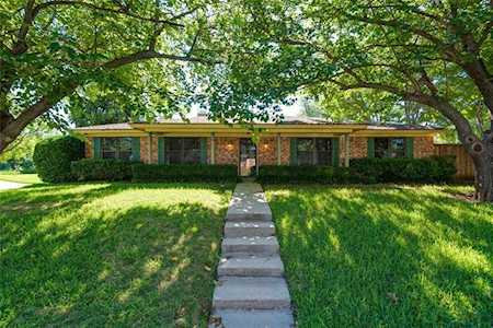 128 Cooper Drive Hurst, TX 76053