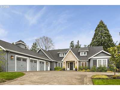931 Atwater Rd Lake Oswego, OR 97034