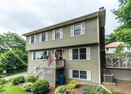 49 Circle Drive Waltham, MA 02452