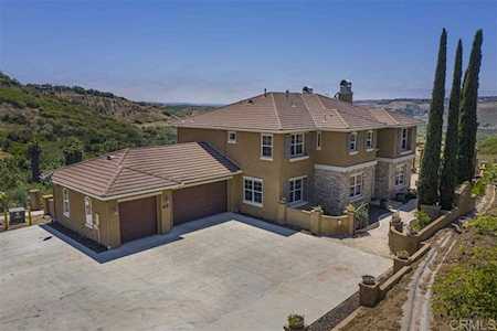 1221 Clos Duval Bonsall, CA 92003