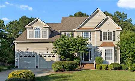 4813 Hearthstone Rd Glen Allen, VA 23059