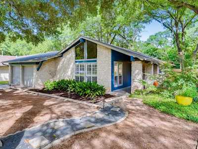 5901 Burrough Dr Austin, TX 78745