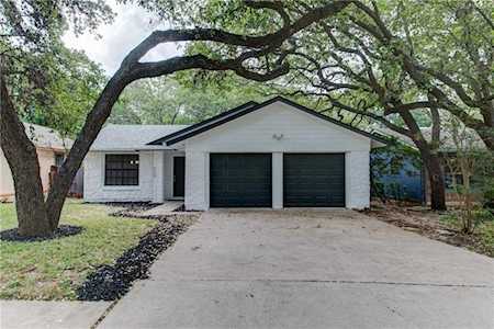 4500 Manzanillo Dr Austin, TX 78749