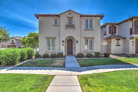 865 S Huish Drive Gilbert, AZ 85296
