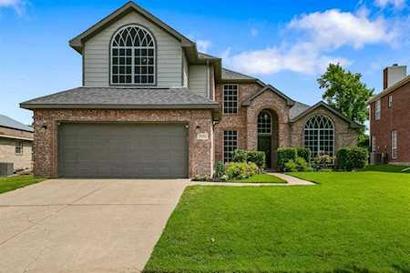 8204 Mount Shasta Circle Fort Worth, TX 76137