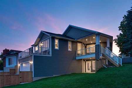 5120 Nesbitt Road NW Calgary, AB T2K 2N5
