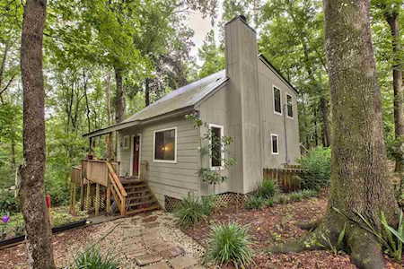 4180 Buttercup Way Tallahassee, FL 32311