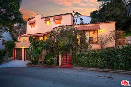 2408 Detour Drive Los Angeles, CA 90068