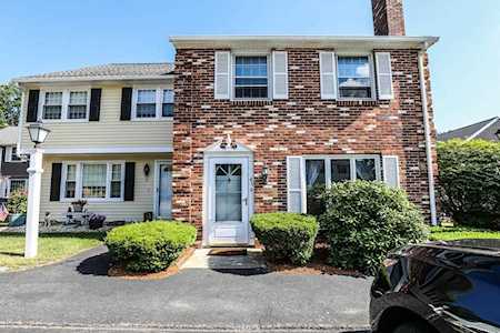 40 Boylston Lane #40 Lowell, MA 01852