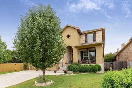 1009 Rhondstat Run Cedar Park, TX 78613