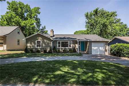 7624 Nall Ave Prairie Village, KS 66208