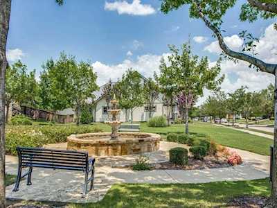 8221 Euclid North Richland Hills, TX 76180