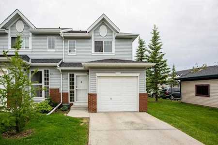 409 Country Village Cape NE #52 Calgary, AB T3K 5X4