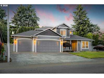 2304 NW 148th St Vancouver, WA 98685