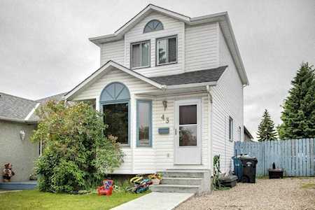 43 Hunterhorn Place NE Calgary, AB T2K 6H3