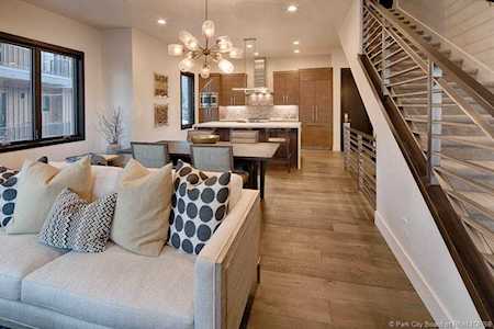 4273 Willow Draw Rd Park City, UT 84098