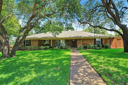 3929 Hockaday Drive Dallas, TX 75229