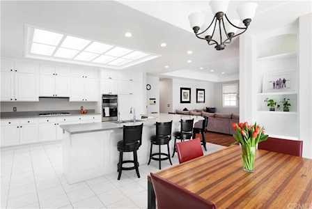 1407 S Irena Avenue Redondo Beach, CA 90277