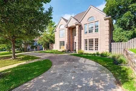 4000 Stonehaven Drive Colleyville, TX 76034