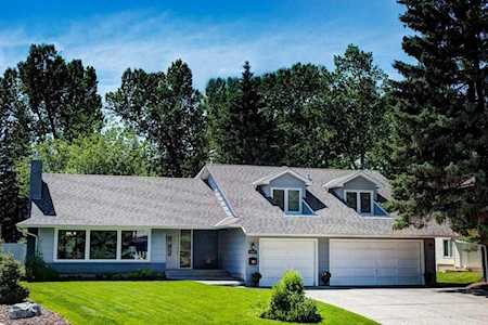 10907 Willowfern Drive SE Calgary, AB T2J 1R6