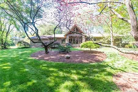 3116 Colony Rd Charlotte, NC 28211