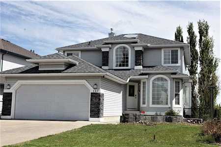 137 Springmere Place Chestermere, AB T1X 1A3
