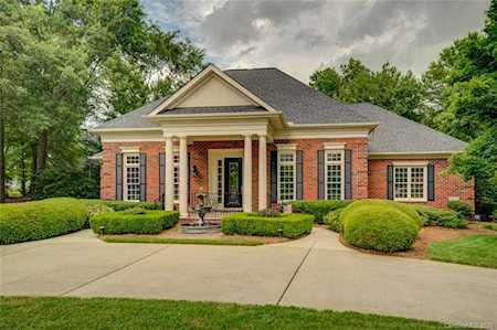 9533 Millen Dr Harrisburg, NC 28075