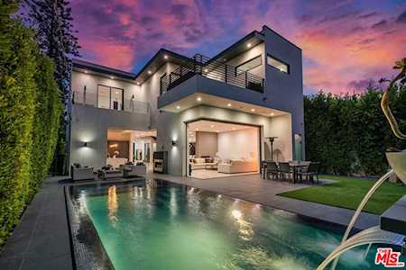 329 S Mansfield Avenue Los Angeles, CA 90036