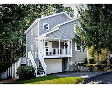35 Lilac Cir #35 Marlborough, MA 01752
