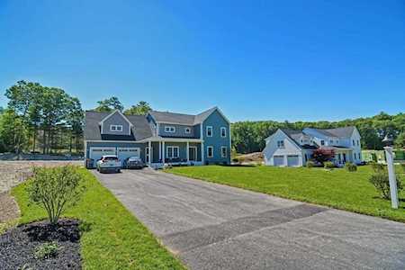 1 Norway Farms Drive Norfolk, MA 02056