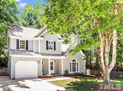 12109 Townmeade Court Raleigh, NC 27613