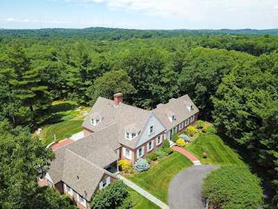 225 Schoolmasters Lane Dedham, MA 02026