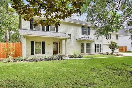 1082 Gardenia Dr Houston, TX 77018