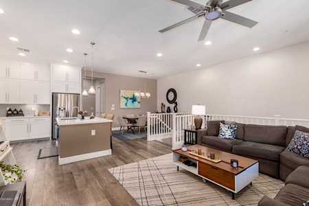6565 E Thomas Road #1087 Scottsdale, AZ 85251
