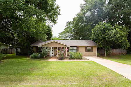 2233 Lake Heritage Drive Tallahassee, FL 32311