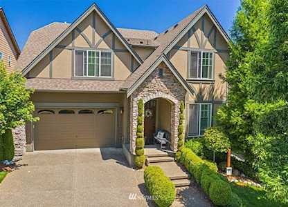 9326 Ash Ave SE Snoqualmie, WA 98065