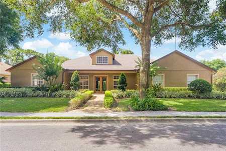 2445 Stoneview Rd Orlando, FL 32806