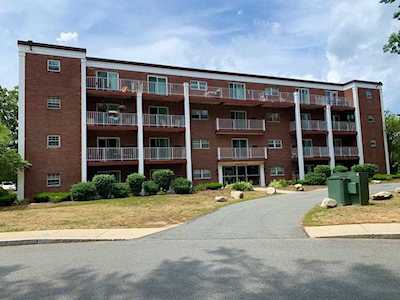 26 Greentree Ln #43 Weymouth, MA 02190