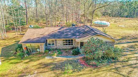 189 White Pine Ave Walterboro, SC 29488