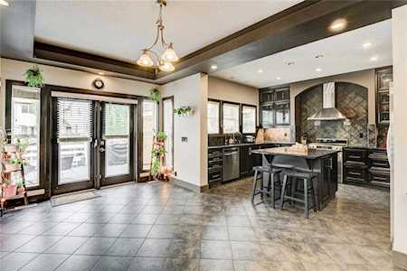 448 Evanston View NW Calgary, AB T3P 1G1