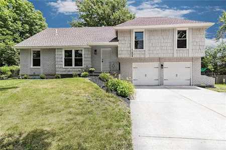 11905 Overbrook Rd Leawood, KS 66209