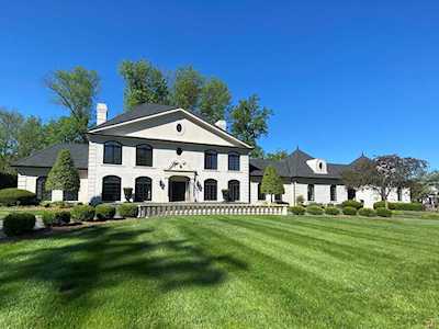 8916 Cromwell Hill Rd Louisville, KY 40222