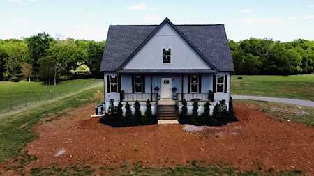 3633 Gillespie Rd Chapel Hill, TN 37034