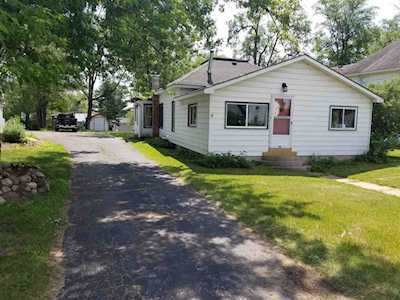 118 S Main St Pardeeville, WI 53954