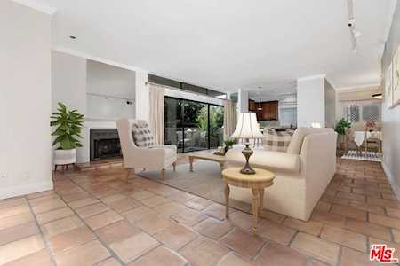 1102 12th Street #2 Santa Monica, CA 90403