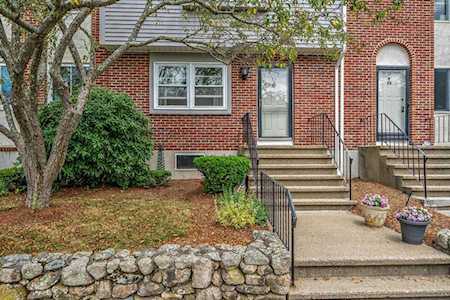 560 Bedford St #E 3 Abington, MA 02351